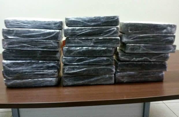 Acusada estava com maconha dentro de um ônibus