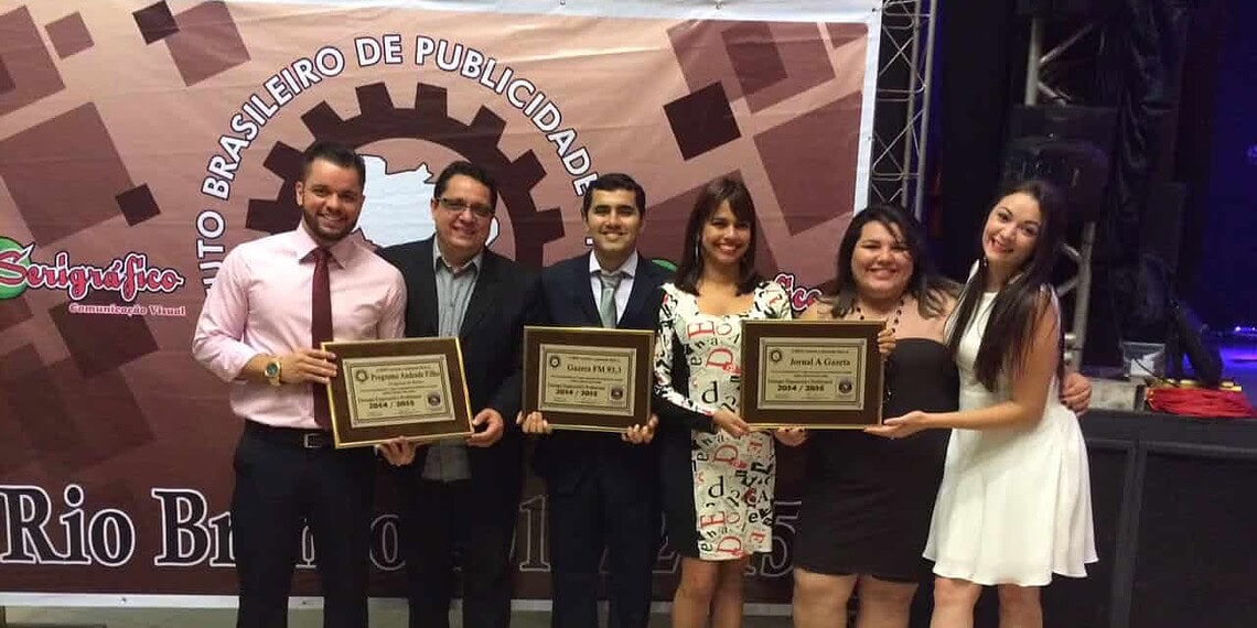 Jornal A GAZETA e Rádio GAZETA FM recebem prêmio IBPP pela liderança em Rio Branco