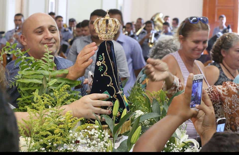 Imagem de Nossa Senhora Aparecida chegou a Rio Branco e estará em Epitaciolâncida nesta sexta 4 Foto- Marcos Vicentti - IAI (3)
