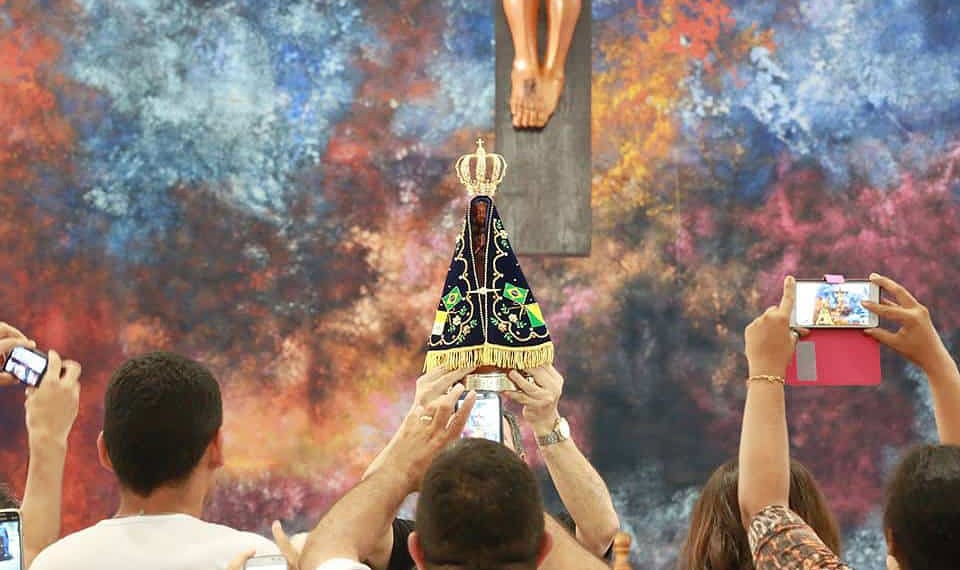 Imagem de Nossa Senhora Aparecida chegou a Rio Branco e estará em Epitaciolâncida nesta sexta 1 Imagem de Nossa Senhora Aparecida chegou a Rio Branco e estará em Epitaciolâncida nesta sexta