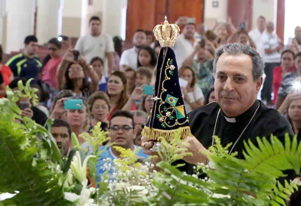 Imagem de Nossa Senhora Aparecida chegou a Rio Branco e estará em Epitaciolâncida nesta sexta 3 Foto- Marcos Vicentti - IAI (5)