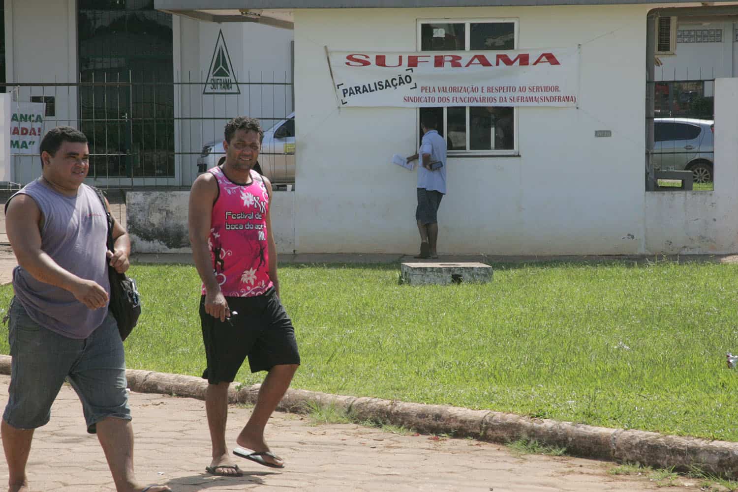 Presidente da Acisa afirma que greve da Suframa atrapalha empresário acreano 4 Greve da Suframa - OL (3)