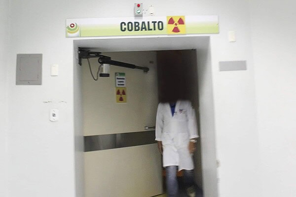 Brasileira formada na Bolívia consegue inscrição no programa Mais Médicos