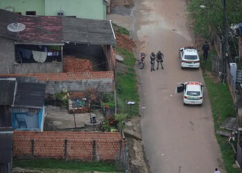 Forças de Segurança realizam Operação Clausura no bairro Taquari