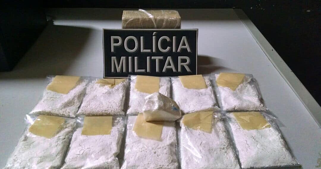 Operações policiais em Sena Madureira apreendem 3,18 kg de drogas