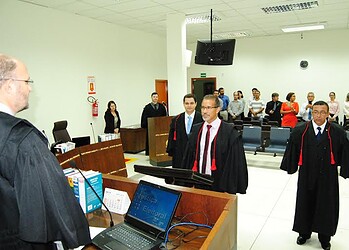 Juiz Cloves Ferreira toma posse no cargo de Membro Titular do TRE-AC