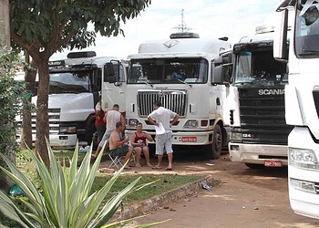 Caminhoneiros aguardam fim da greve da Suframa para voltar para casa