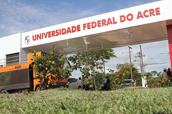 Greve da Ufac começa nesta sexta-feira