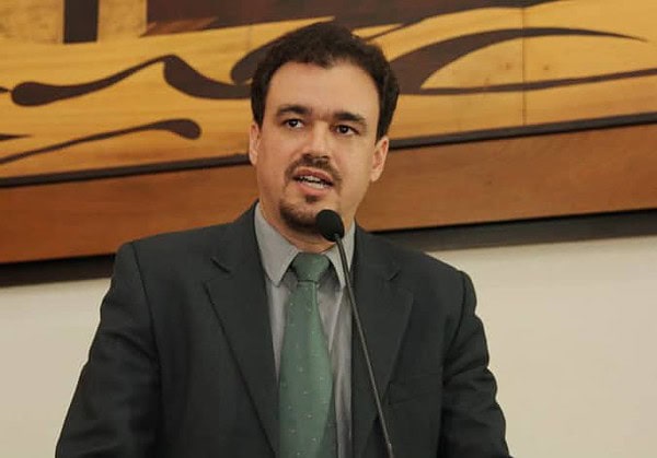 Líder do governo destaca visita de governadores peruanos ao Acre