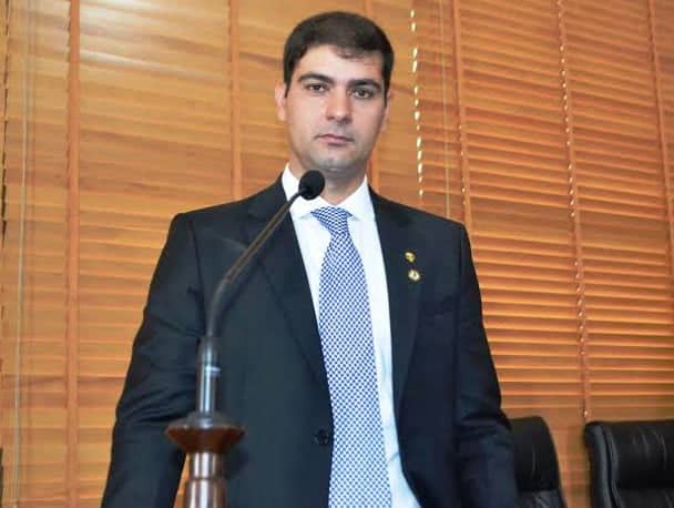 Sem a assinatura do deputado, CPI fica cancelada. (Foto: Agência Aleac)