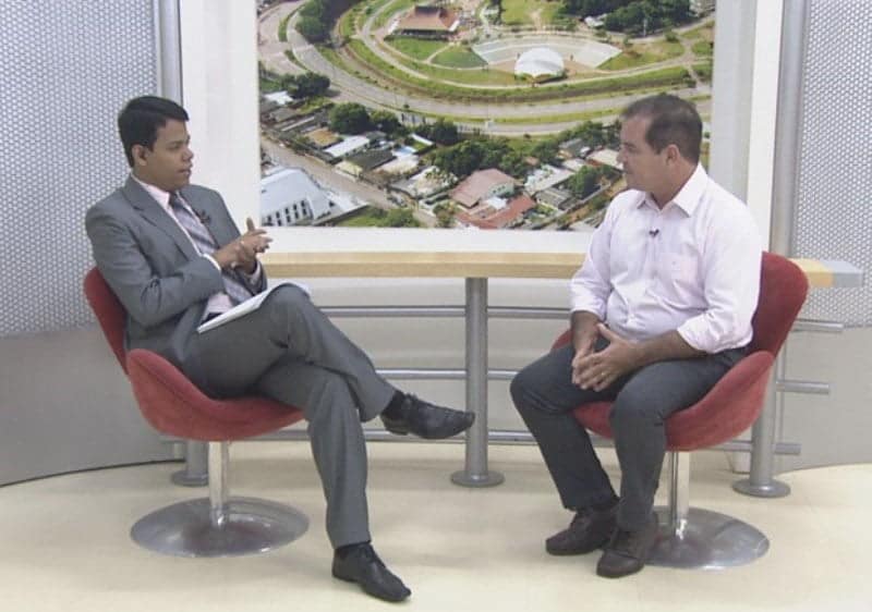 Em entrevista, o governador falou sobre os avanços do Estado nos últimos meses. (Foto: Secom)