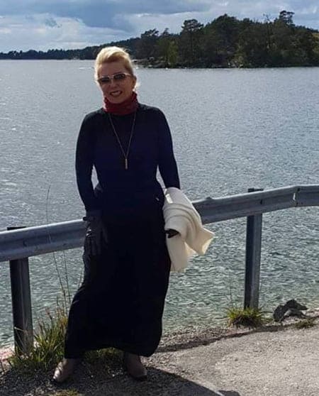 Professora Luiza Lessa Karlberg comemorou seu aniversário com roteiro turístico na Suécia. Parabéns!