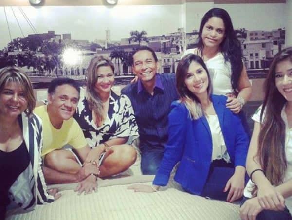 No café da manhã com a imprensa no Amazônia Palace Hotel com os amigos Jucilene Nogueira, Nonato Vianna, Kelly Kley, Dara Nogueira, Neide Santos e Natalia Nogueira.