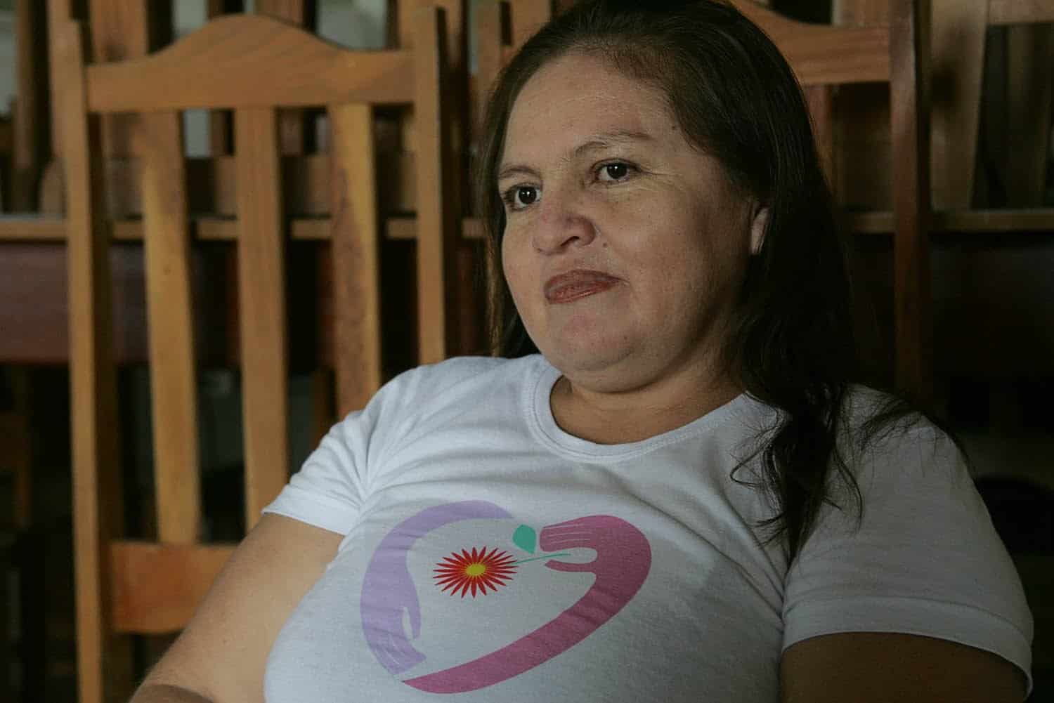 Vendedora colocou droga embutida na mala comprada por Cristina Lopez para vir a Rio Branco. Peruana foi presa em 2014 por tráfico de drogas e está hoje na Unidade de Regime Fechado Feminino da capital acreana. (Foto: Odair Leal/ A GAZETA)