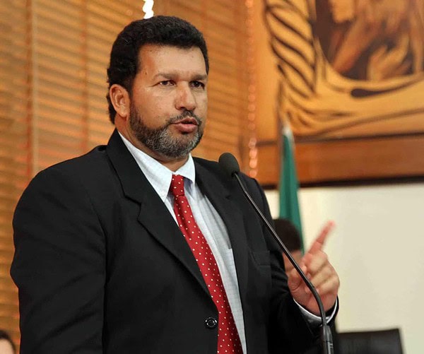 Itamar de Sá reafirma que prefeito agiu com omissão no combate à dengue em Cruzeiro do Sul