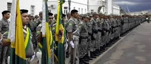 Policiais militares e Corpo de Bombeiros pedem apoio dos deputados quanto ao aumento de salário