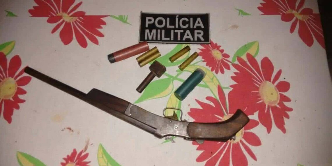 Adolescente de 17 anos tenta matar companheira com tiro de escopeta 1 Adolescente de 17 anos tenta matar companheira com tiro de escopeta