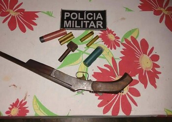 Adolescente de 17 anos tenta matar companheira com tiro de escopeta