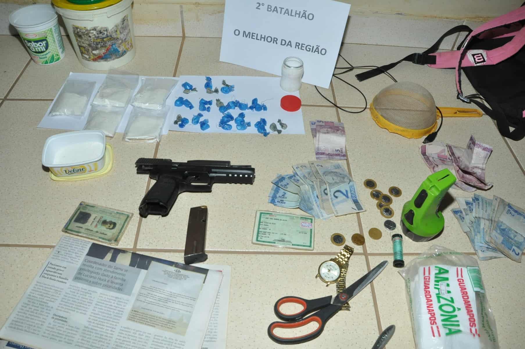 Integrantes do “Bonde dos 13” são presos por tráfico de drogas 2 DSC_0030