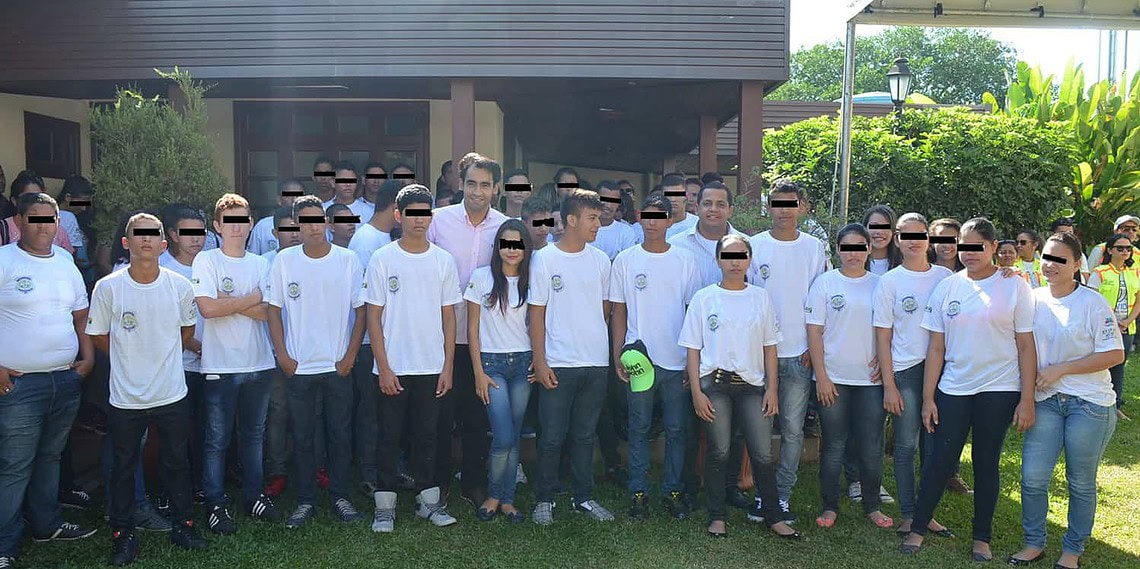 Detran contrata socioeducandos