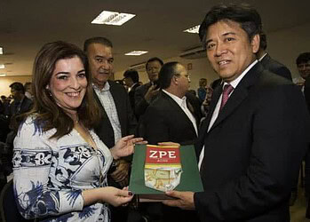 Embaixador da China Li Jinzhang conheceu iniciativas do Acre na área de indústria. (Foto: Gleilson Miranda/ Secom)