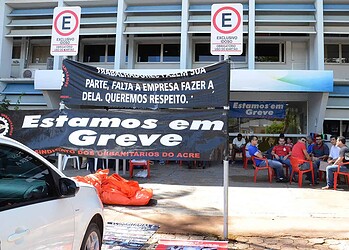 Servidores da Eletrobras entram em greve contra a privatização