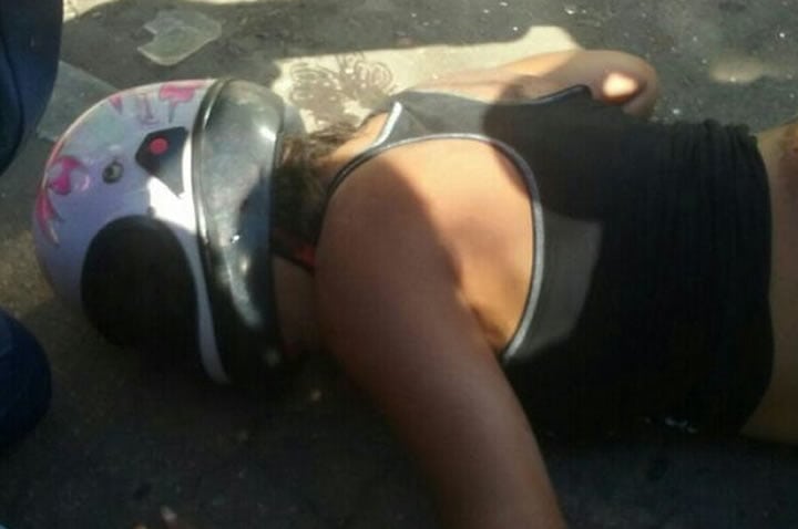 Motociclista colide de frente com ônibus 3