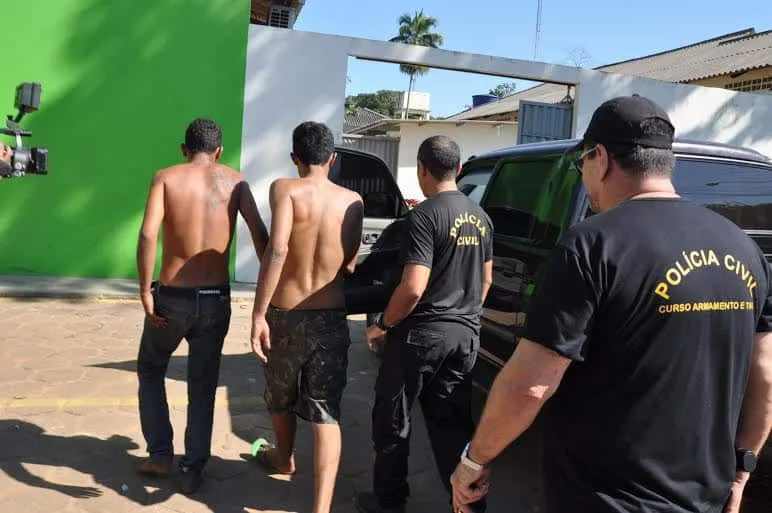 Polícia Civil deflagra Operação Porto Seguro e prende 10 pessoas no interior 1 Polícia Civil deflagra Operação Porto Seguro e prende 10 pessoas no interior