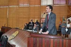 Deputados estaduais aprovam por unanimidade Plano Estadual de Educação 1 Todos os royalties oriundos do pré-sal, destinados ao Acre, devem ser exclusivos para Educação. (Foto: Cedida)