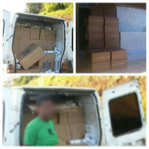 PRF apreende mais de 17 mil maços de cigarros contrabandeados 2 Cigarros foram encontrados no bagageiro de um carro