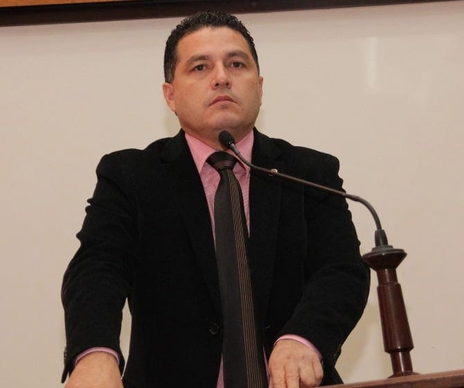 Eber Machado comemorou o aumento no repasse de recursos. (Foto: Agencia Aleac)