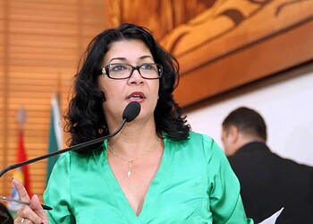 Deputada propõe realização de vasectomia reversível em menores infratores