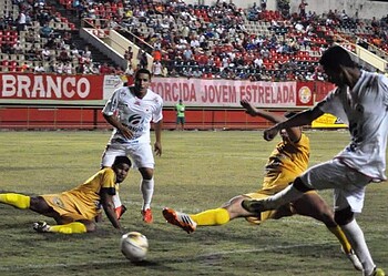 Rio Branco saiu na frente e está perto do bicampeonato acreano. (Foto: Manoel Façanha)