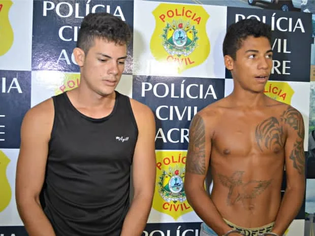 Jovens são presos na Vila do V por tráfico de drogas 1 Jovens são presos na Vila do V por tráfico de drogas