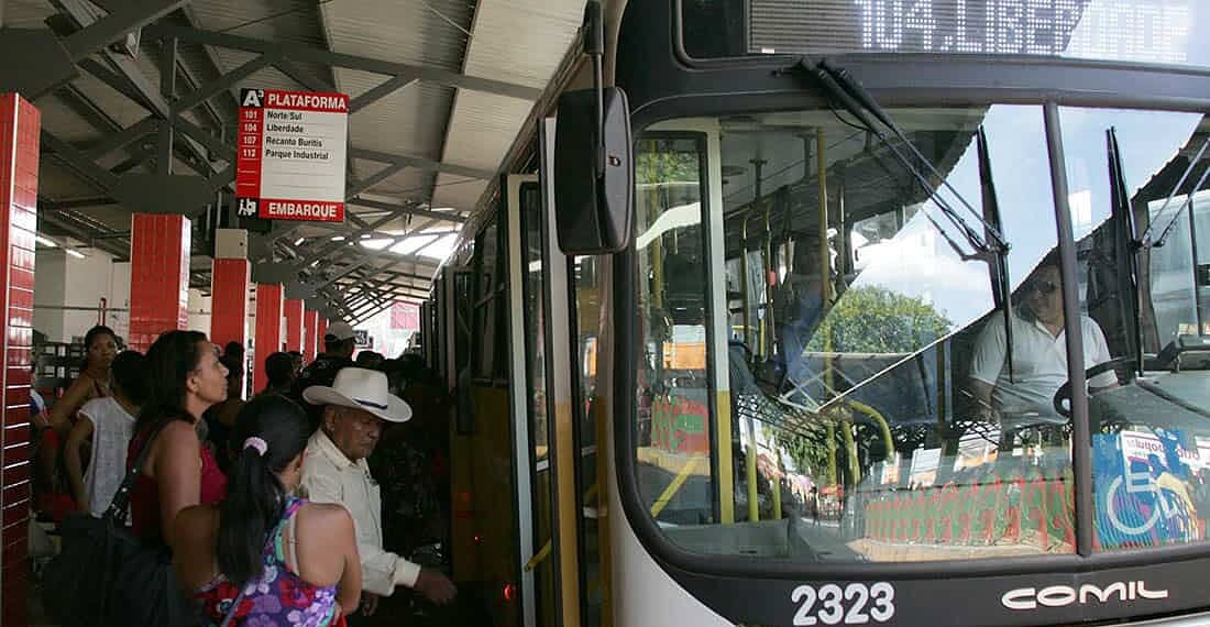 Motoristas e cobradores fazem assembleia hoje para debater proposta das empresas 1 Motoristas e cobradores fazem assembleia hoje para debater proposta das empresas