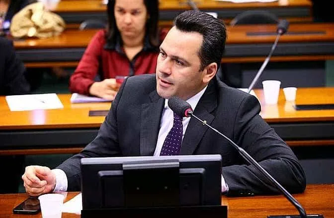 Deputados federais debatem preço de passagem aérea para o Acre