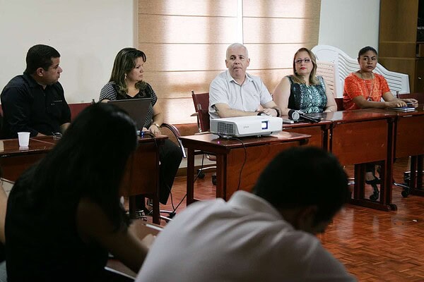 Professores estaduais seguem em greve e governo reafirma estar aberto ao diálogo