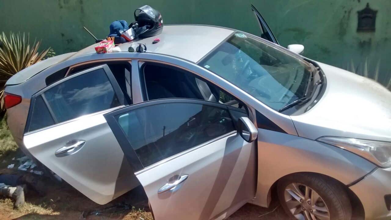 Bando armado invade casa de secretário de finanças, rende família e rouba jóias e carro 3 1 - IMG-20150724-WA0104 (2)