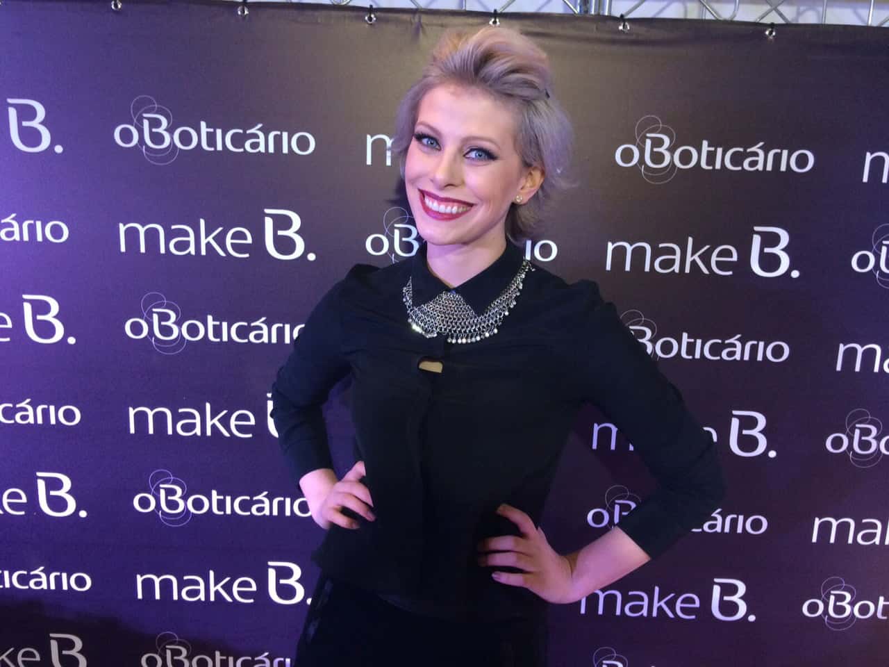 Dica é utilizar o primer para os makes nos dias quentes