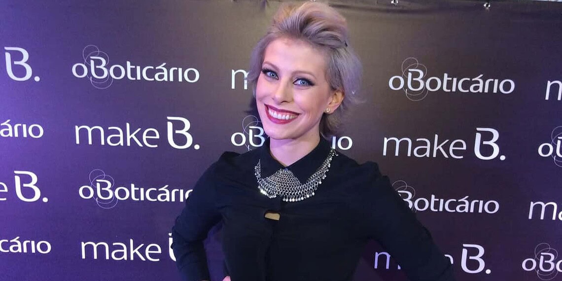 Dica é utilizar o primer para os makes nos dias quentes