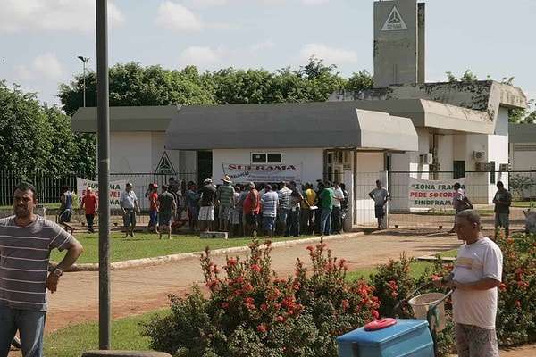 Votação que definiria o fim da greve da Suframa é adiada para dia 14