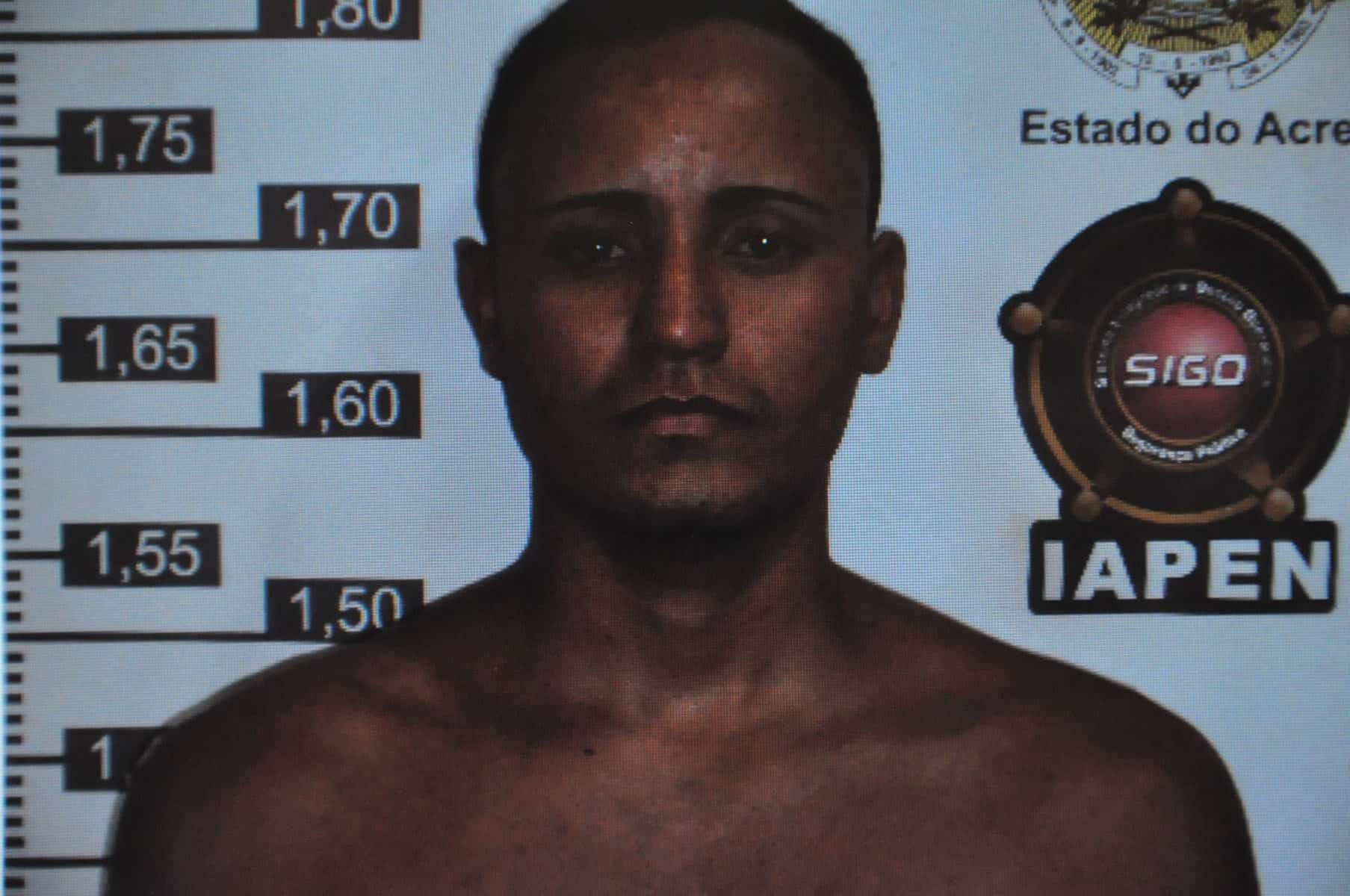 3 - Polícia Civil prende três na Baixada do Sol por tráfico e porte ilegal de arma (1)