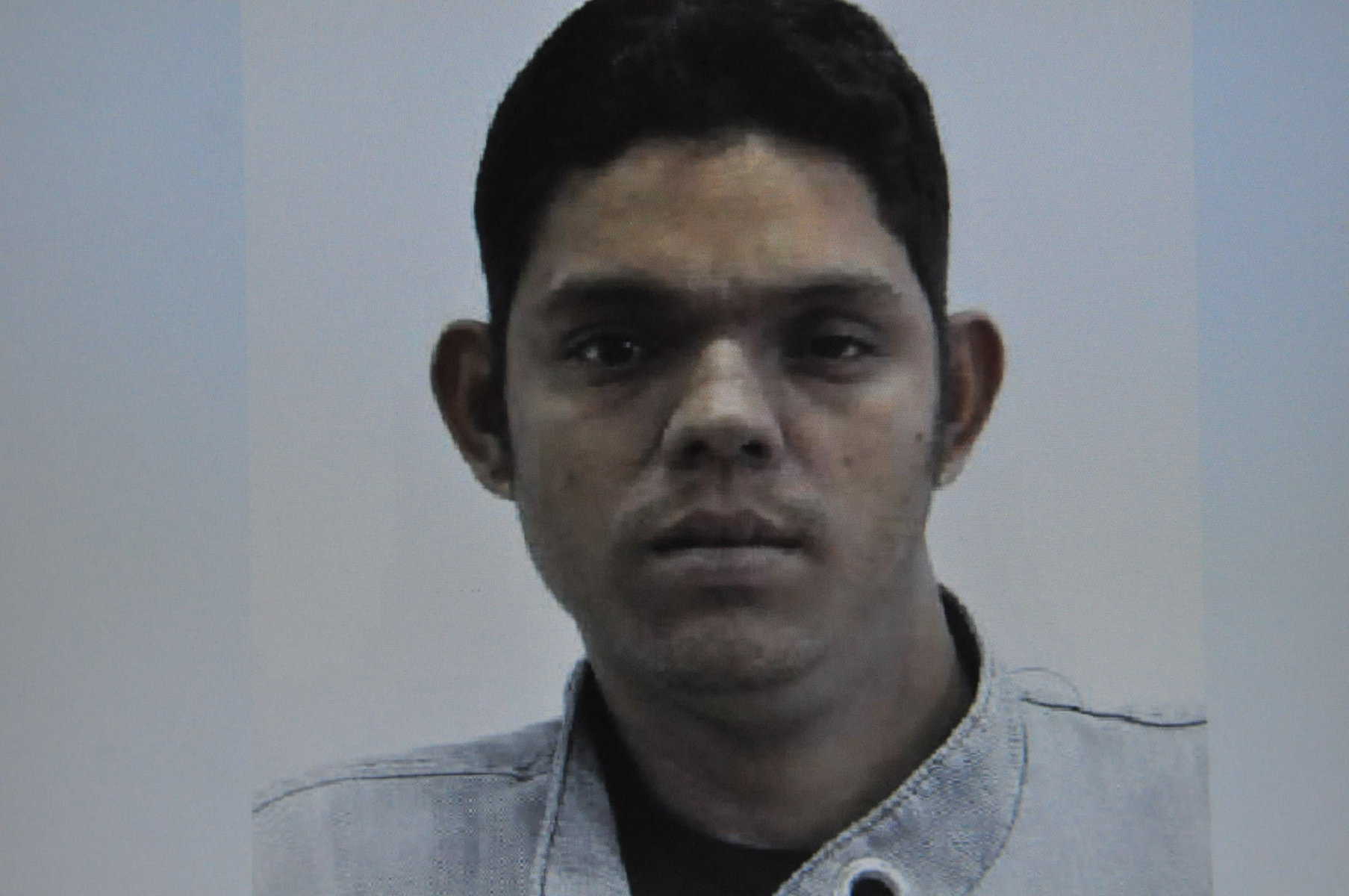 3 - Polícia Civil prende três na Baixada do Sol por tráfico e porte ilegal de arma (7)