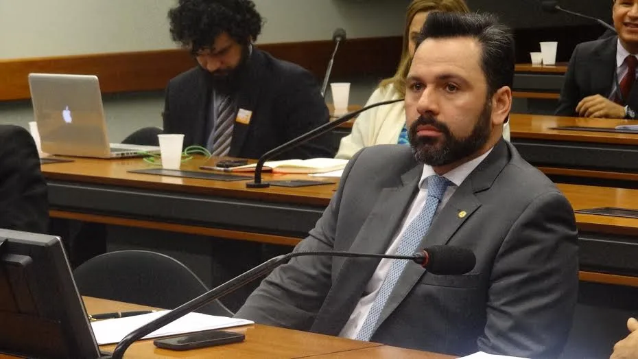 Alan Rick é o único deputado do Acre com 100% de presença nas sessões da Câmara no 1º. Semestre 1 Alan Rick é o único deputado do Acre com 100% de presença nas sessões da Câmara no 1º. Semestre