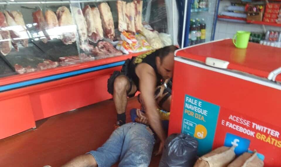 Força Nacional e PM frustram assalto à casa de carne no bairro Floresta 1 Agentes da FNS e policiais militares impediram assalto