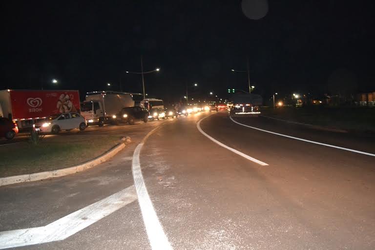 Engavetamento de cinco carros para trânsito na BR 364 3