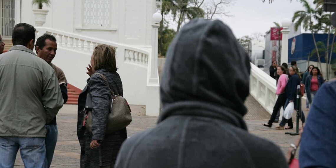 Com a chegada da frente fria, governo inicia campanha de doação de agasalhos