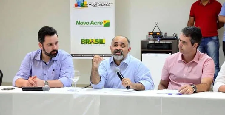 George Hilton se reuniu com prefeitos no sábado, 4. (FOTO: VAGNER DELGADO/ASCOM)