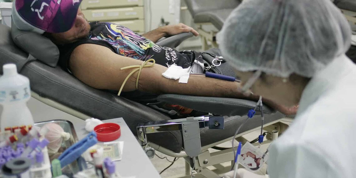 Doadores de sangue e medula óssea terão isenção em concurso público