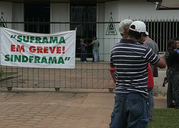 Votação sobre veto a reajuste salarial da Suframa é novamente adiada